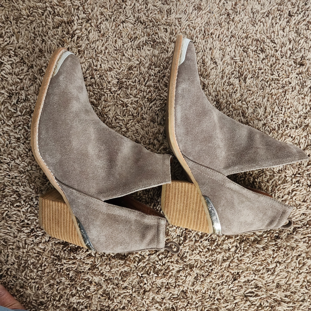 Jeffrey Campbell Cromwell Taupe Ankle Boots - Picture 6 of 10